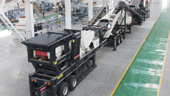 MTF輪胎式移動破碎篩分站簡介圖